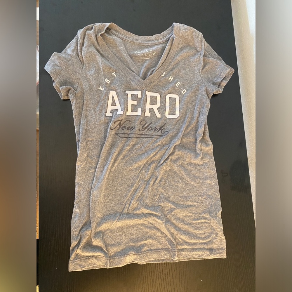 Aeropostale v neck t shirt size small (fits like and xs)